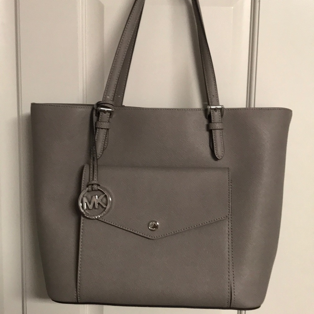 New Michael Kors Purse